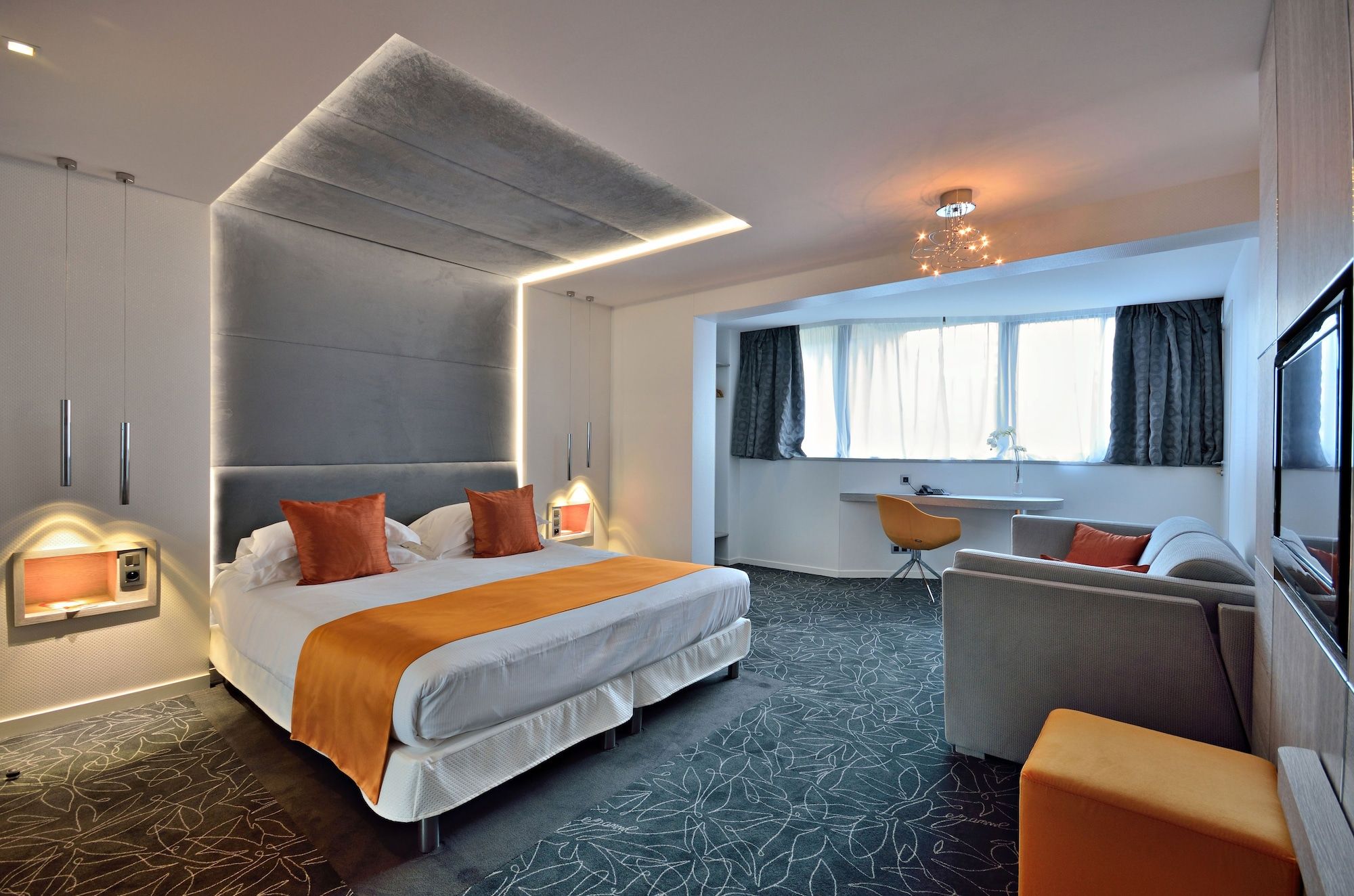 Hotel Cezanne thumbnail 3