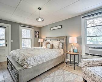 Victorian Apt w/ Balcony Near Lake George! - Glens Falls - Bedroom