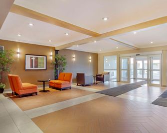 Best Western Plus Peace River Hotel & Suites - Peace River - Salónek