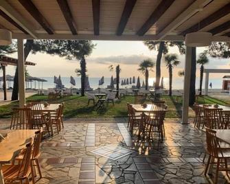 Oceana Beach Hotel - Panteleimonas - Restaurante
