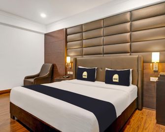 أو واي أو 9960 كوبيرا بالاس - حيدر أباد - غرفة نوم