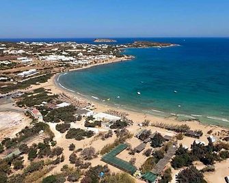 Surfing Beach Village Paros - Santa Maria - Beach