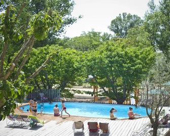 Huttopia Le Moulin - Saint-Martin-d’Ardèche - Piscina