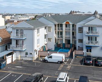 Hotel Charlee Villas by the Beach - Seaside Heights - Edificio