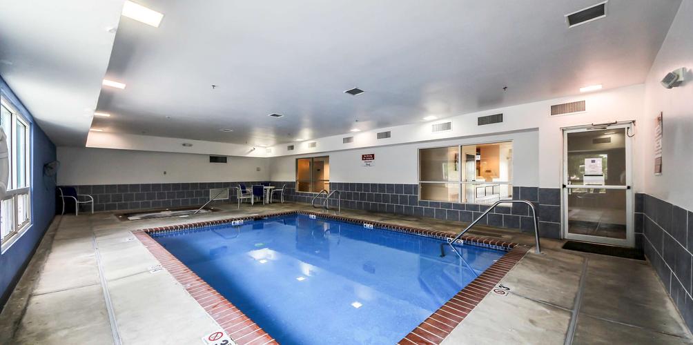 Motel 6 New Braunfels $56 ($̶1̶0̶7̶). New Braunfels Hotel Deals
