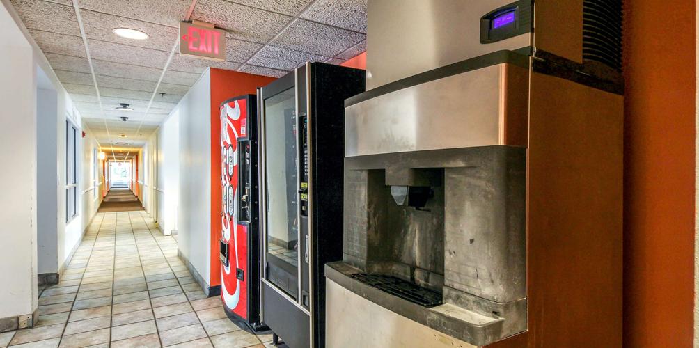 Motel 6 New Braunfels $56 ($̶1̶1̶3̶). New Braunfels Hotel Deals