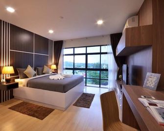 Golden Manora Hotel Bangtao Beach - Choeng Thale - Schlafzimmer