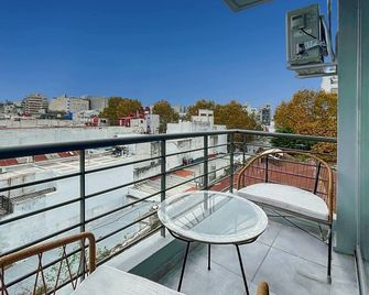 Cozy Studio in San Cristbal Comfort and Perfect Location - Buenos Aires - Balkon