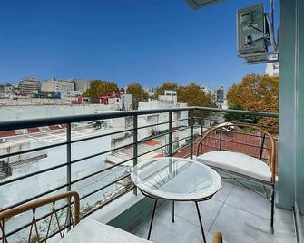 Cozy Studio in San Cristbal Comfort and Perfect Location - Buenos Aires - Balkon