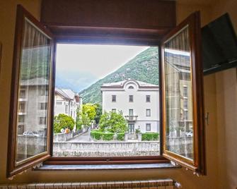 Albergo Gusmeroli - Tirano - Balkon