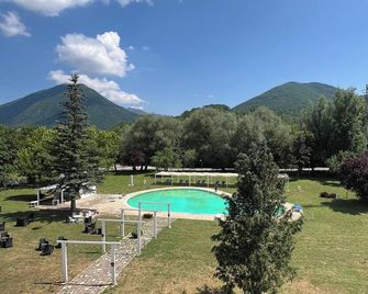 Hotel Verdeneve - Opi