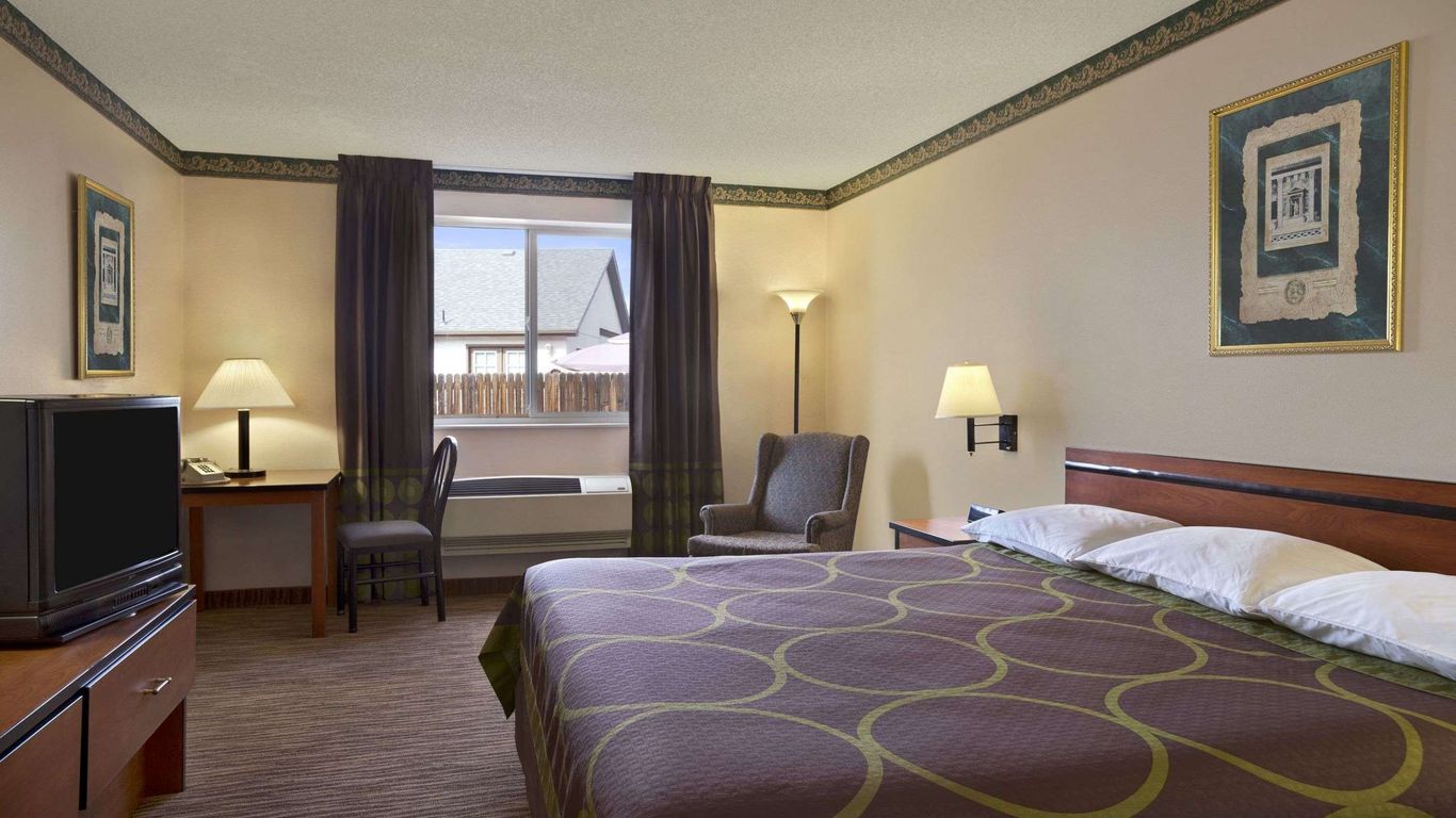 سوبر 8 باي ويندام كولورادو سبرينجز/أيربورت