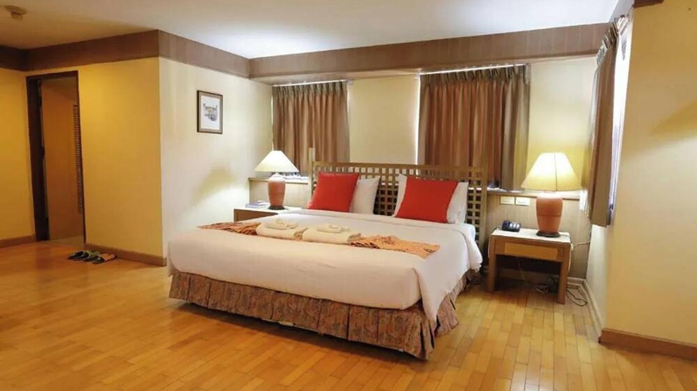 Pin Hotel