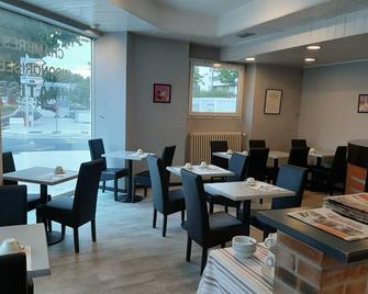 هوتل لو رويالتي - أنجيه - مطعم