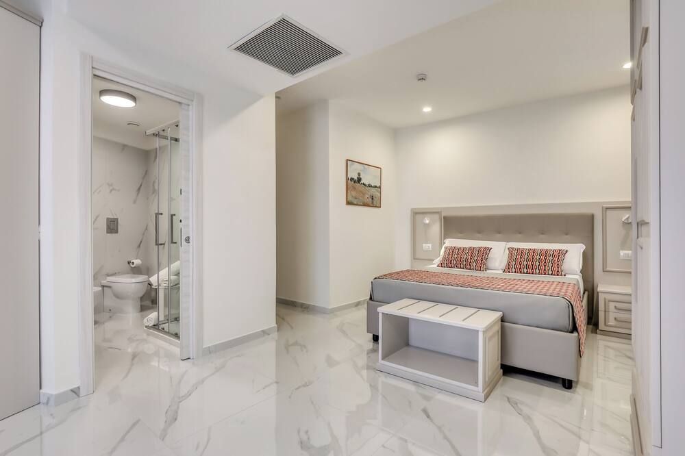 فوميرو هاي هوتل - نابليس - غرفة نوم