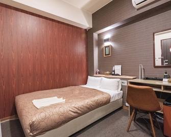 Hotel Relief Kokura Station - Kitakyushu - Bedroom