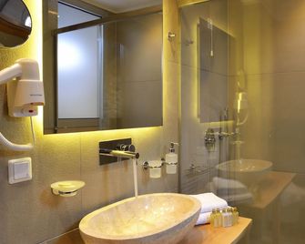 Elia Kentron - Chania - Bathroom