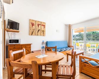 Galdana Gardens - Ferrerias - Comedor