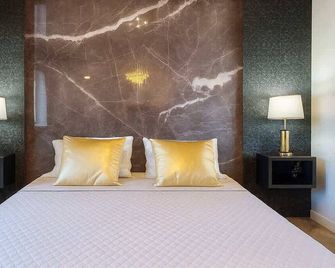 Luxe & détente - 1 ch - 4 pers - Spa - Free Parking - Boischatel