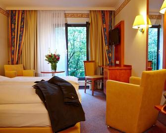 Hotel Concorde - München - Schlafzimmer