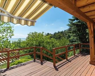 Soos Villa Balaton - Balatongyörök - Balcony