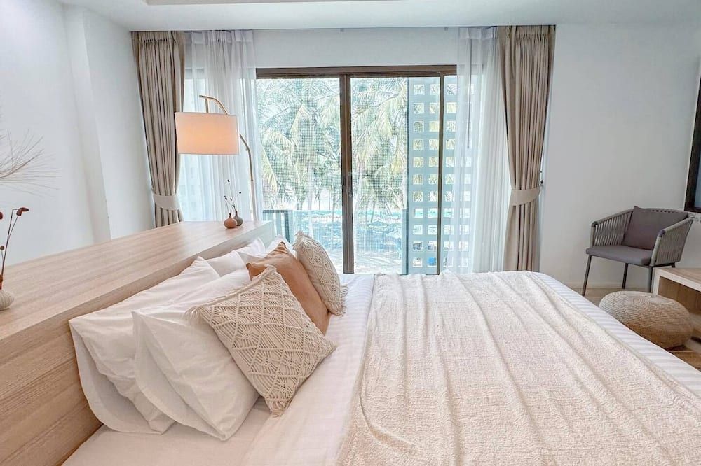 S2 Hotel - צ'ונבורי