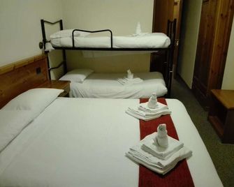 Albergo Valle del Bitto - Gerola Alta - Bedroom