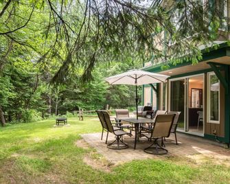 Townhouse On The Golf W Pool Access -aiglon 1717 - Mont-Tremblant - Patio