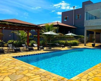 Hotel Imigrantes - Aguas De Sao Pedro - Pool