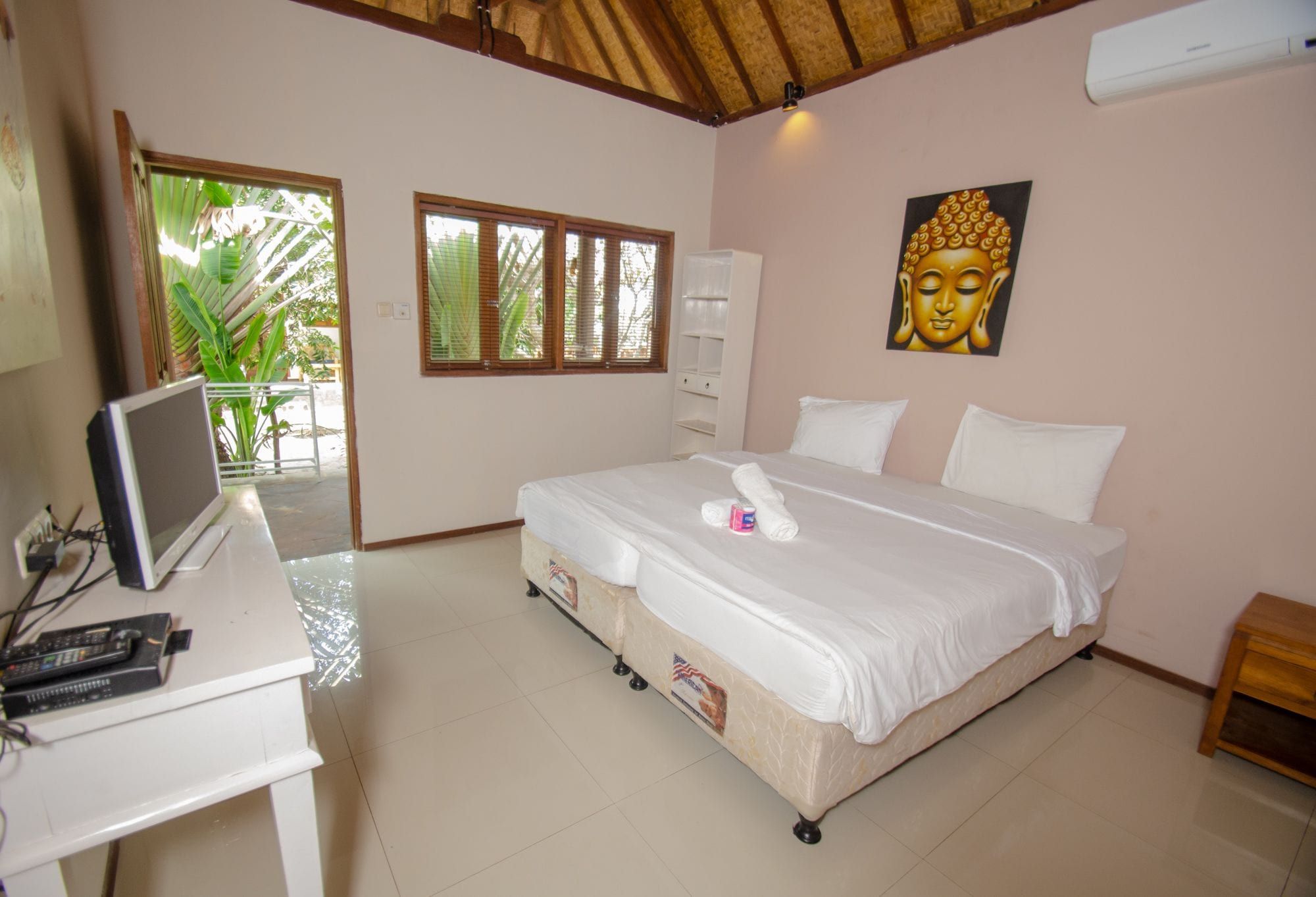 Si Pitung Village - Pemenang - Slaapkamer