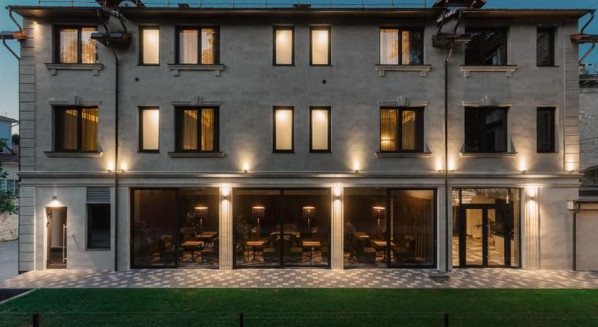 Plai Hotel thumbnail 2