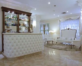 Zanhotel Tre Vecchi - Bologna