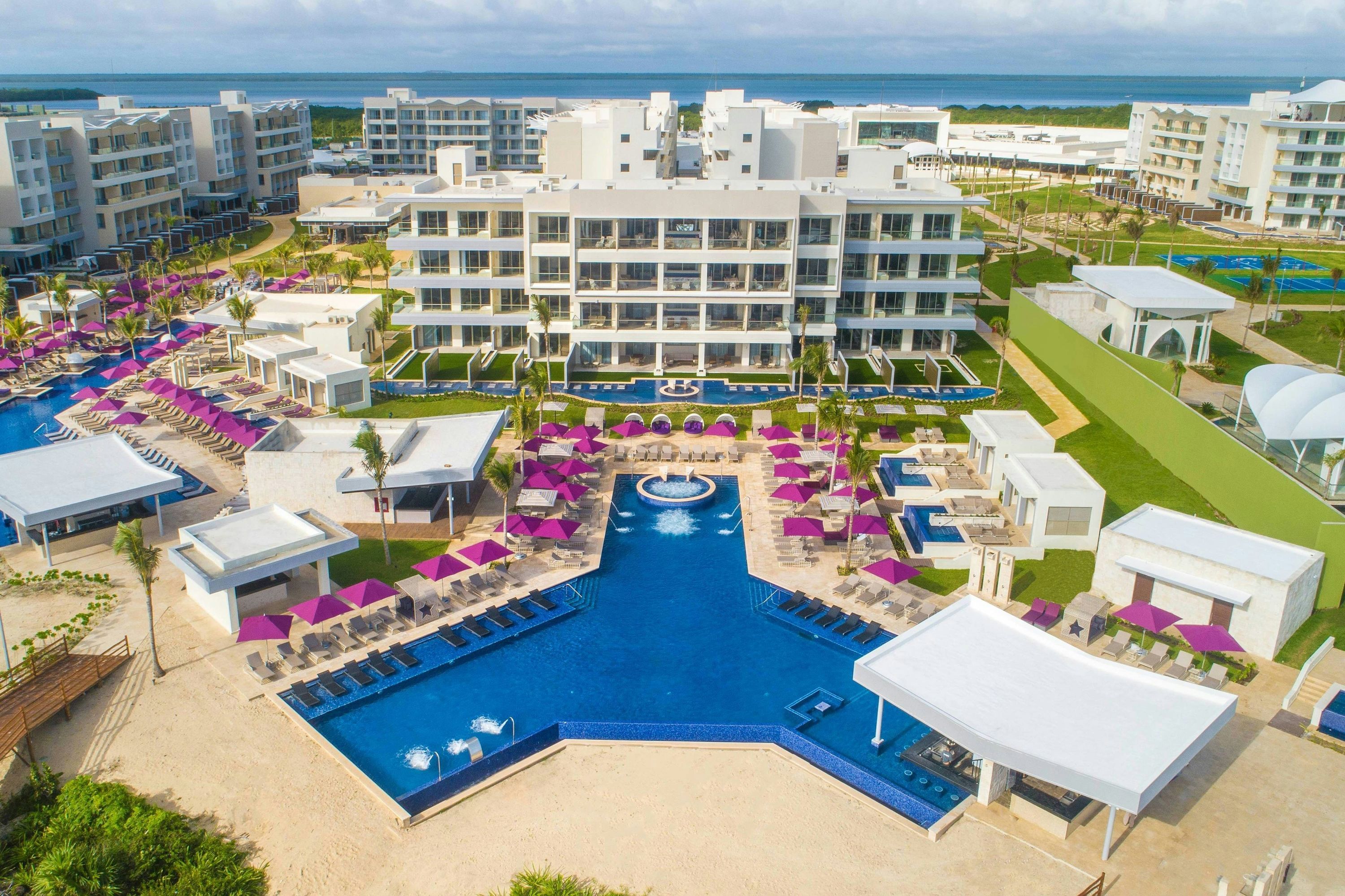 Planet Hollywood Cancun, An Autograph Collection Resort - Cancún - Outdoor view