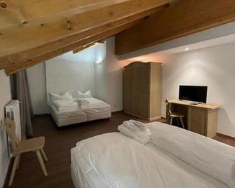 Hotel Villa Aurora - San Martino di Castrozza - Ložnice