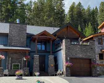 Logues Lodge Kimberley Chalet @ Ski Hill & Across From Trickle Creek Golf Course - Kimberley - Gebouw