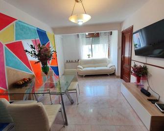 Apartamento Completo Vigo - Vigo - Sala de estar