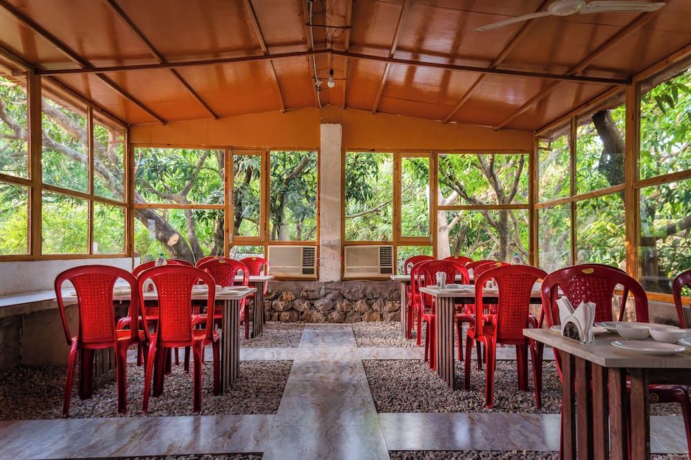Shekhar Corbett By First Crown - Garjia - Restaurant