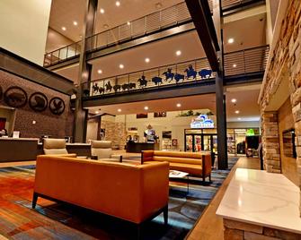 7Clans Hotel & Resort - Newkirk - Lobby