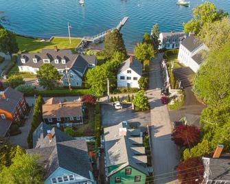 Great Island Inn - King Studio Apt - Main Street View - New Castle - Outdoor view