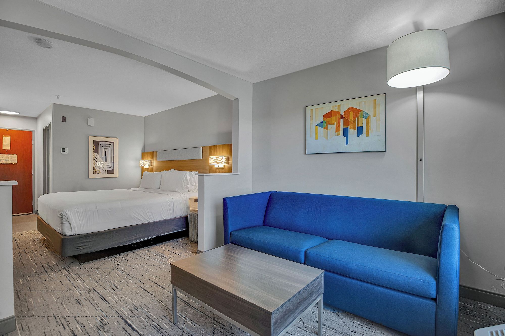 Holiday Inn Express & Suites Portland-Jantzen Beach By IHG - פורטלנד - חדר שינה
