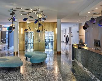 Neringa Hotel - Vilnius - Lobby