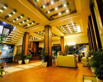 Hotel Rishi Regency - Jabalpur - Lobby