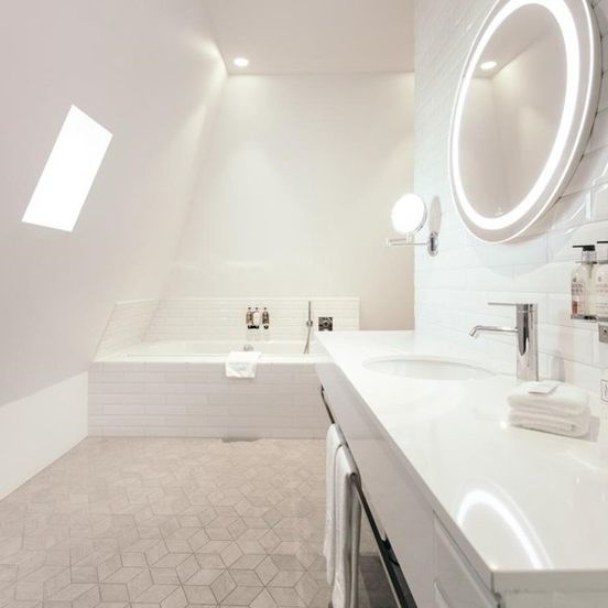 Bathroom view of Apotek Hotel By Keahotels