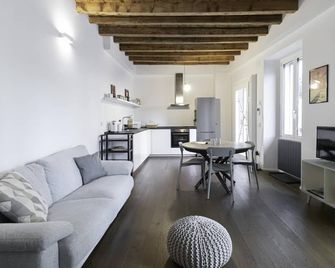 Italianway - Alfieri 18 - Milà - Sala
