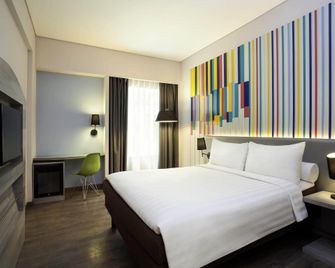 Ibis Styles Jakarta Mangga Dua Square - Yakarta - Habitación