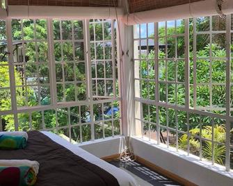 Villa Sirandane - Tombeau Bay - Balcony