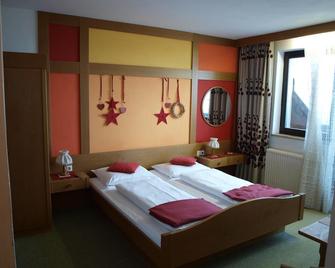 Sport-Gasthof Lipp - Salla - Bedroom