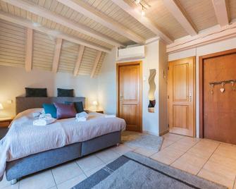 Chambre Du Vigneron - Domaine LÉon Bleesz - Reichsfeld - Habitación