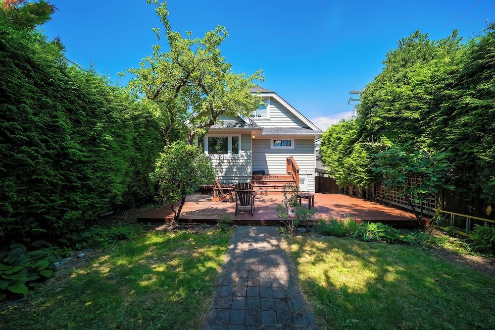 Amazing Westside Vancouver Villa - Free Parking - فانكوفر - مبنى