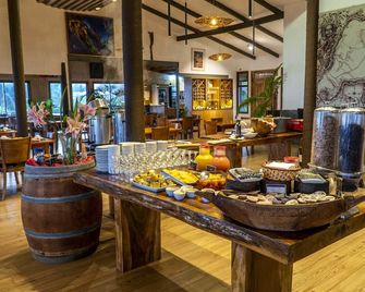 Taha Tai Hotel - Hanga Roa - Prasmanan